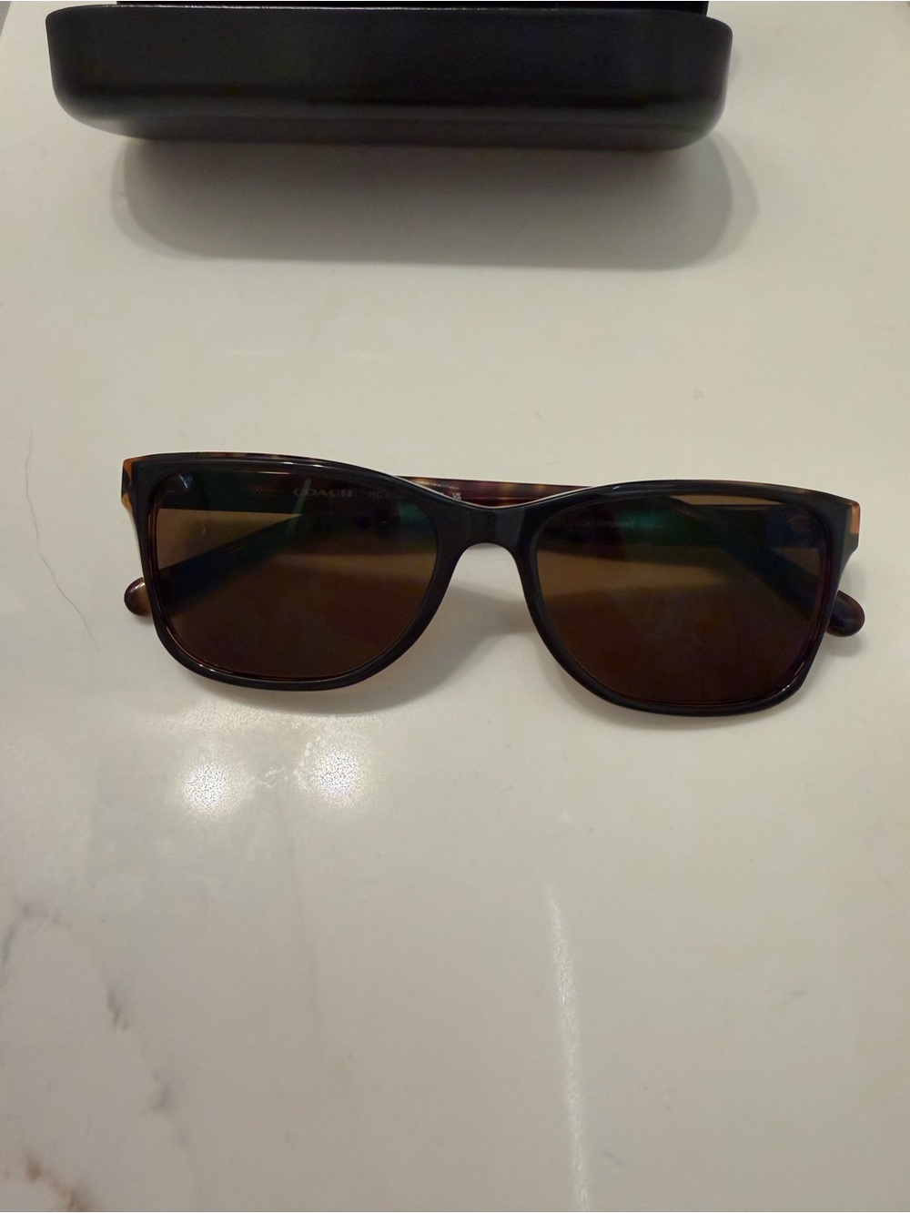 Coach HC6129 Black Tortoise Square Sunglasses Brown Lenses w/ Coach Case
